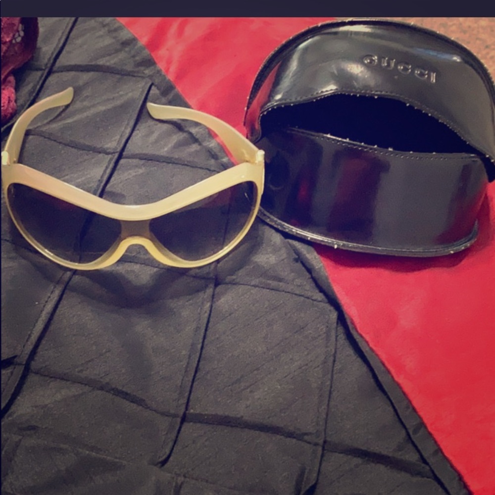🔥NWOT🔥Gucci Sunglasses 💥💥💥